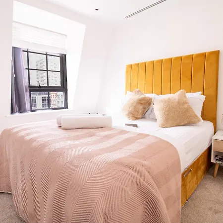 Marble Arch Penthouses With Skyline Views Apartment London