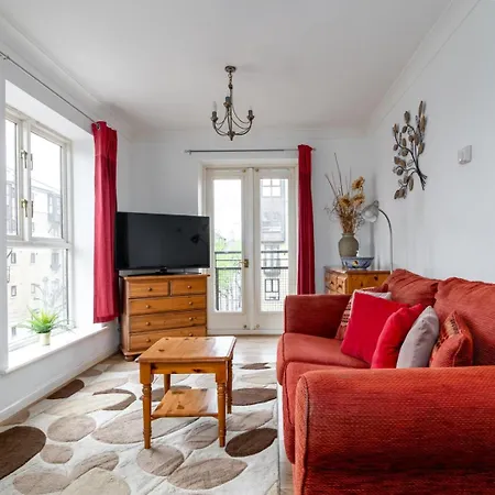 Guestready - Parkside Getaway In Britannia Village *