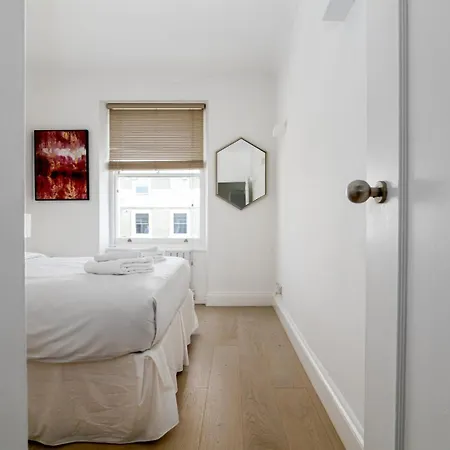 Guestready - Iconic Living