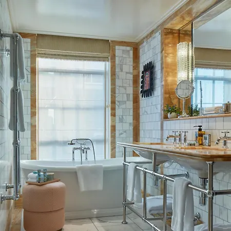 Broadwick Soho 5* London