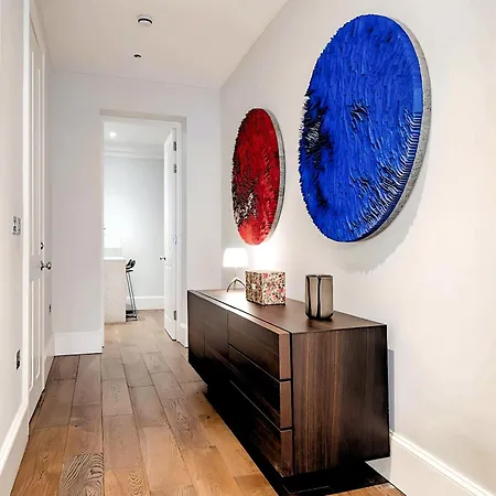 Welcome - Trafalgar Townhouse
