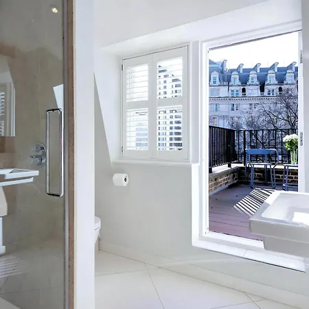 Welcome - Trafalgar Townhouse Apartment *