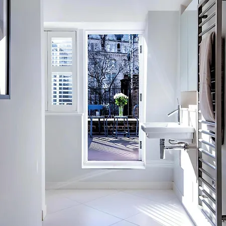 Apartment Welcome - Trafalgar Townhouse *