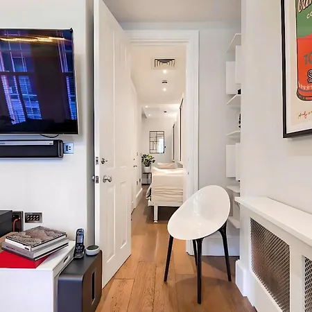Apartment Welcome - Trafalgar Townhouse *