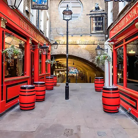 Welcome - Trafalgar Townhouse London