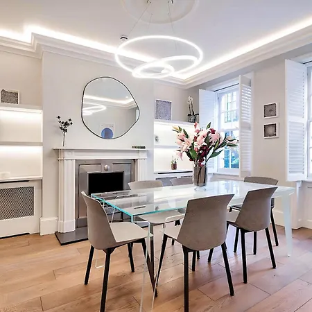 Welcome - Trafalgar Townhouse * London