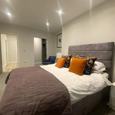 Female Only Ensuite