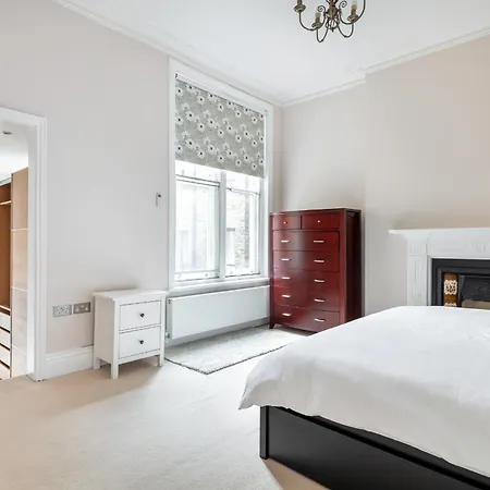 Apartment Stylish Hampstead Flat With Character And Charm