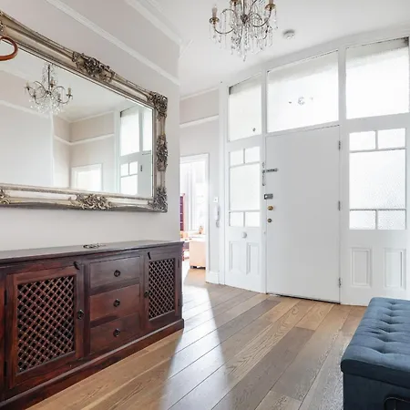 Apartment Stylish Hampstead Flat With Character And Charm