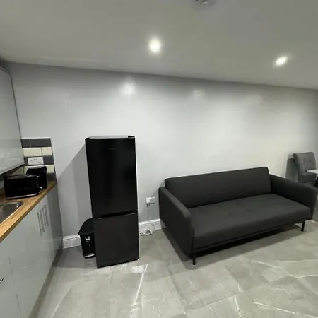 Apartment Place To In