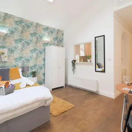S1 Modern In Kilburn *