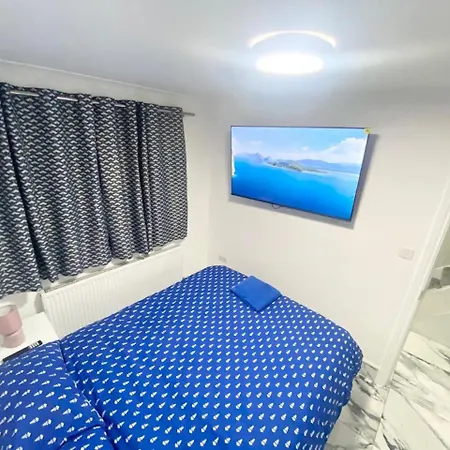 Holiday home The Royal Boutique Westminster By London Sleep 9 *