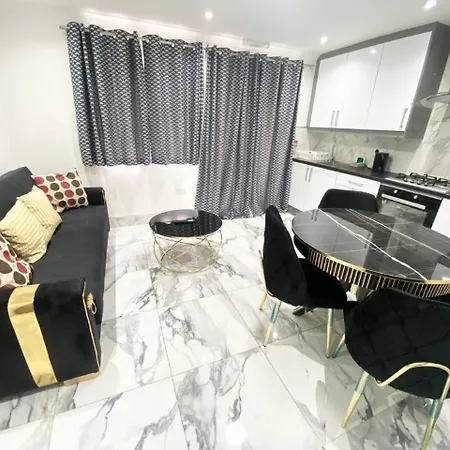 The Royal Boutique Westminster By London Sleep 9 Holiday home *