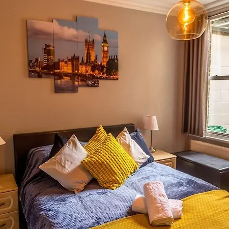 In London Apartment