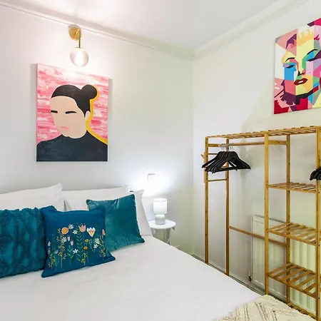 Apartment Stylish Highgate Haven