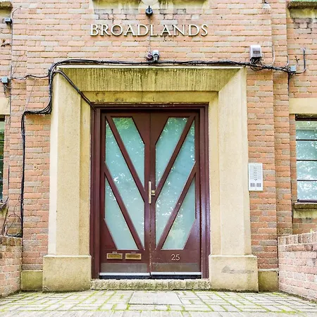 Stylish Highgate Haven Apartment London