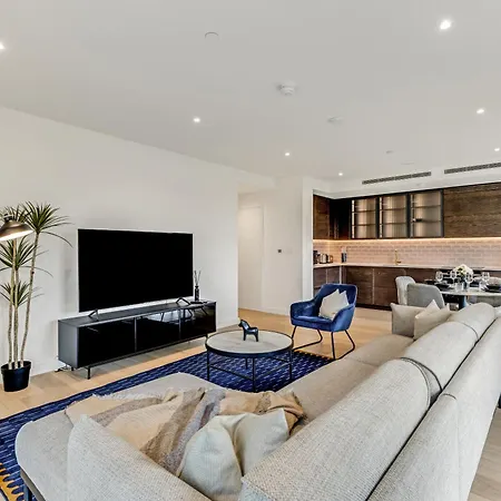 Khayat Homes - The Great Escape - 3 Bed Luxury London