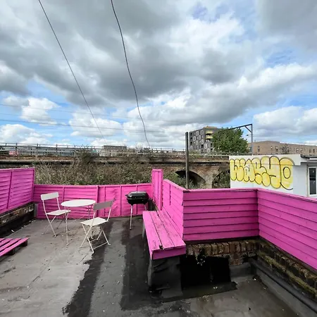 Barbies Dream Flat *
