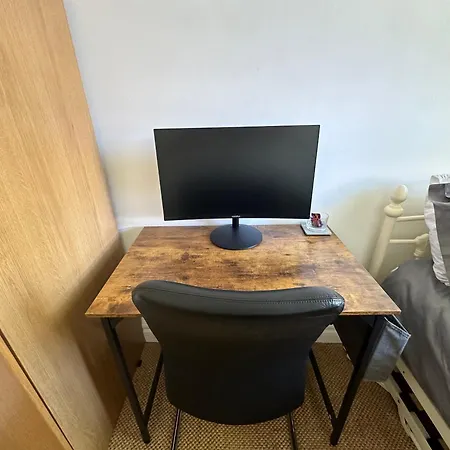 Accommodatie bij particulieren Colindale Lush 30 Mins London *