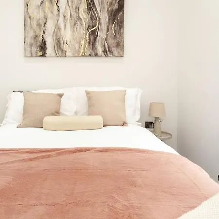 Luxury Wandsworth Apartment