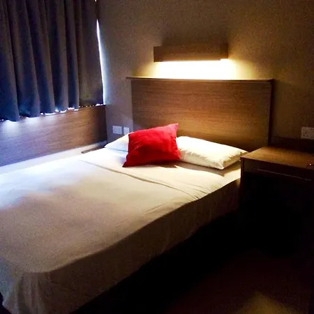 Hotel Pelican And London