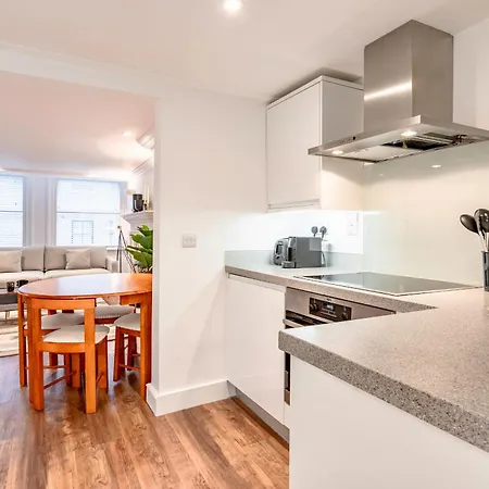 Be - The Soho Residences Apartment