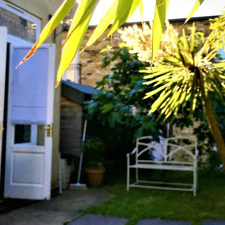 And Apartment *