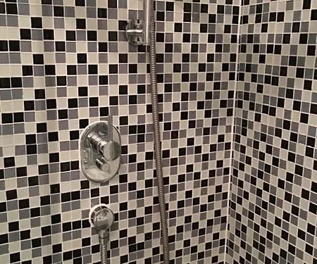 Marble Effra Court *