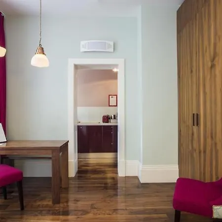 The Megaro - Kings Cross St Pancras, 5*