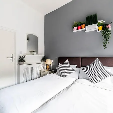 Хостел Book A Bed *