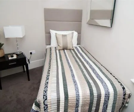 Hotel Ravna Gora 3*