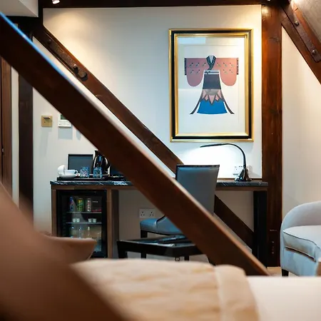 The Lansbury Heritage A Sunday - Canary Wharf Hotel 4*