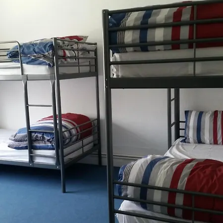 Hostel The Queens