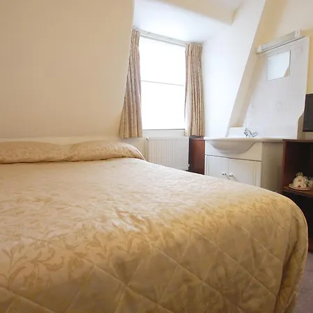 Jesmond Hotel 2*