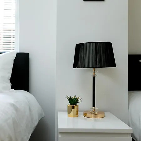 Apartment Skyvillion - Cozy In Town With Free Parking & Wifi *