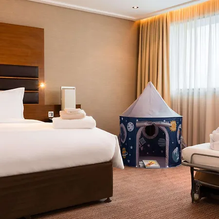 Sofitel London Heathrow Hotel 5*