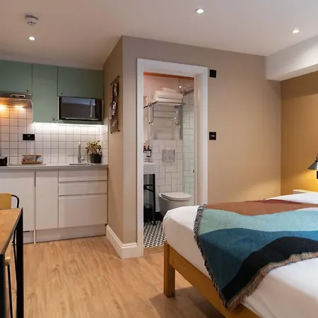 Room2 Hammersmith Townhouse Aparthotel London