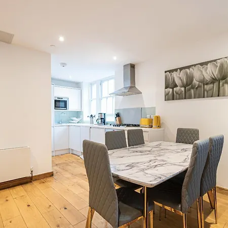 Marylebone Apartment *