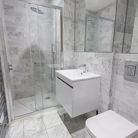Marylebone Apartment *