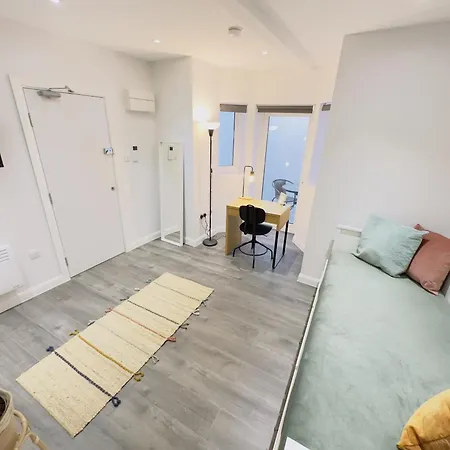 Hackney By Sleepy * London