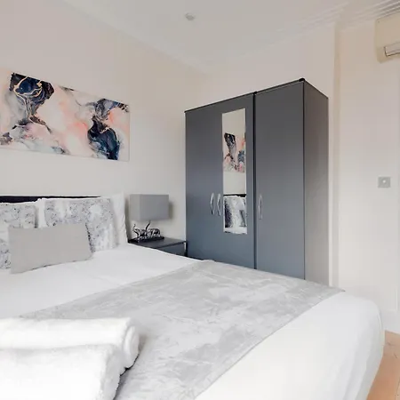 Apartment Hyde Park *