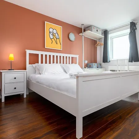 Guestready - Stylish Haven In Tower Hamlets London