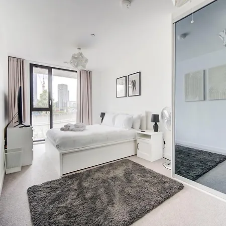 Guestready - Olympic Park Living London