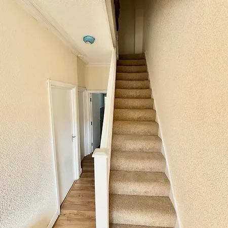 Spacious In Ilford