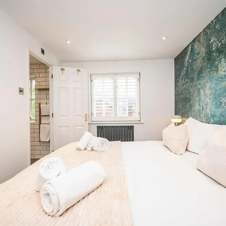 Greenwich House 10 Mins To O2 - Free Parking Pass The Keys London