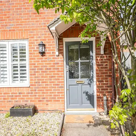 Greenwich House 10 Mins To O2 - Free Parking Pass The Keys Holiday home *