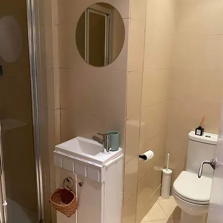 Apartment Golders London