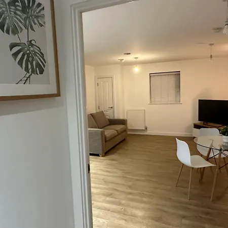 Luxury Modern Apartment-flat London