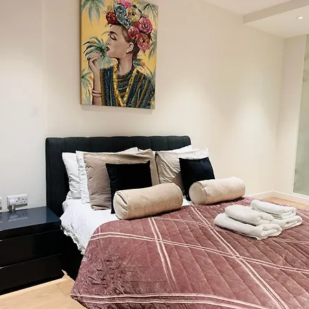 Lovely 2bedroom At O2 01
