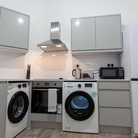 Cozy Retreat In North London * Finchley